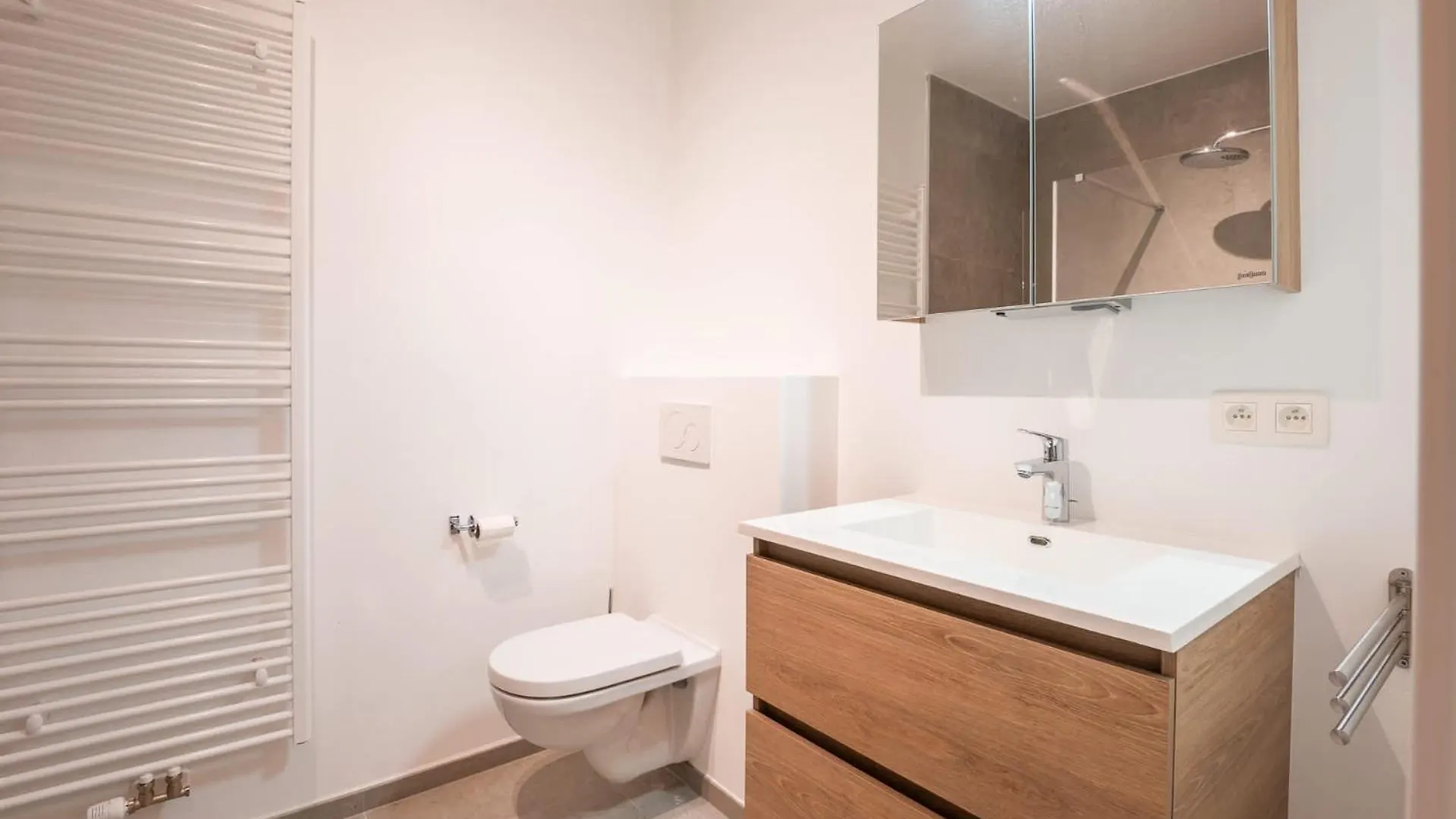 Brand New Apartment With Garden And Parking Ostend